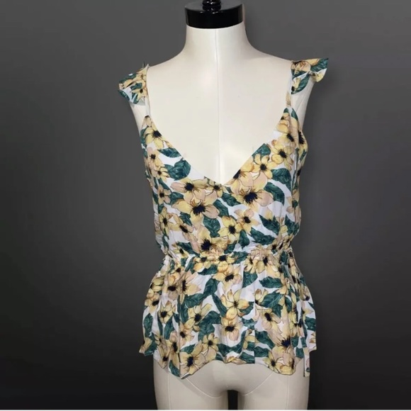 (2) NWT CUPCAKES & CASHMERE Tops NEW SMALL - Picture 8 of 10